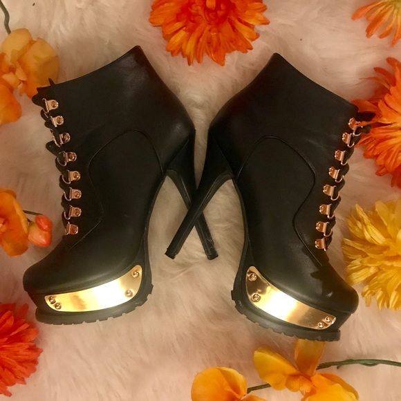 City Snappers Booties - Picture 4 of 6